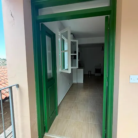 Hazel Boutique Apartahotel
