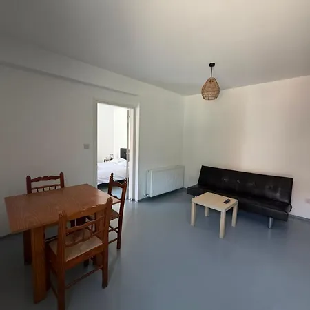Hazel Boutique Apartahotel